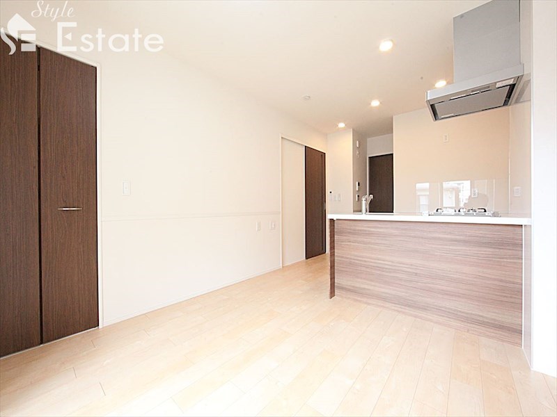 居室・リビング　内装