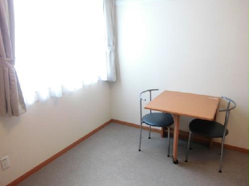 バルコニー　テーブル椅子