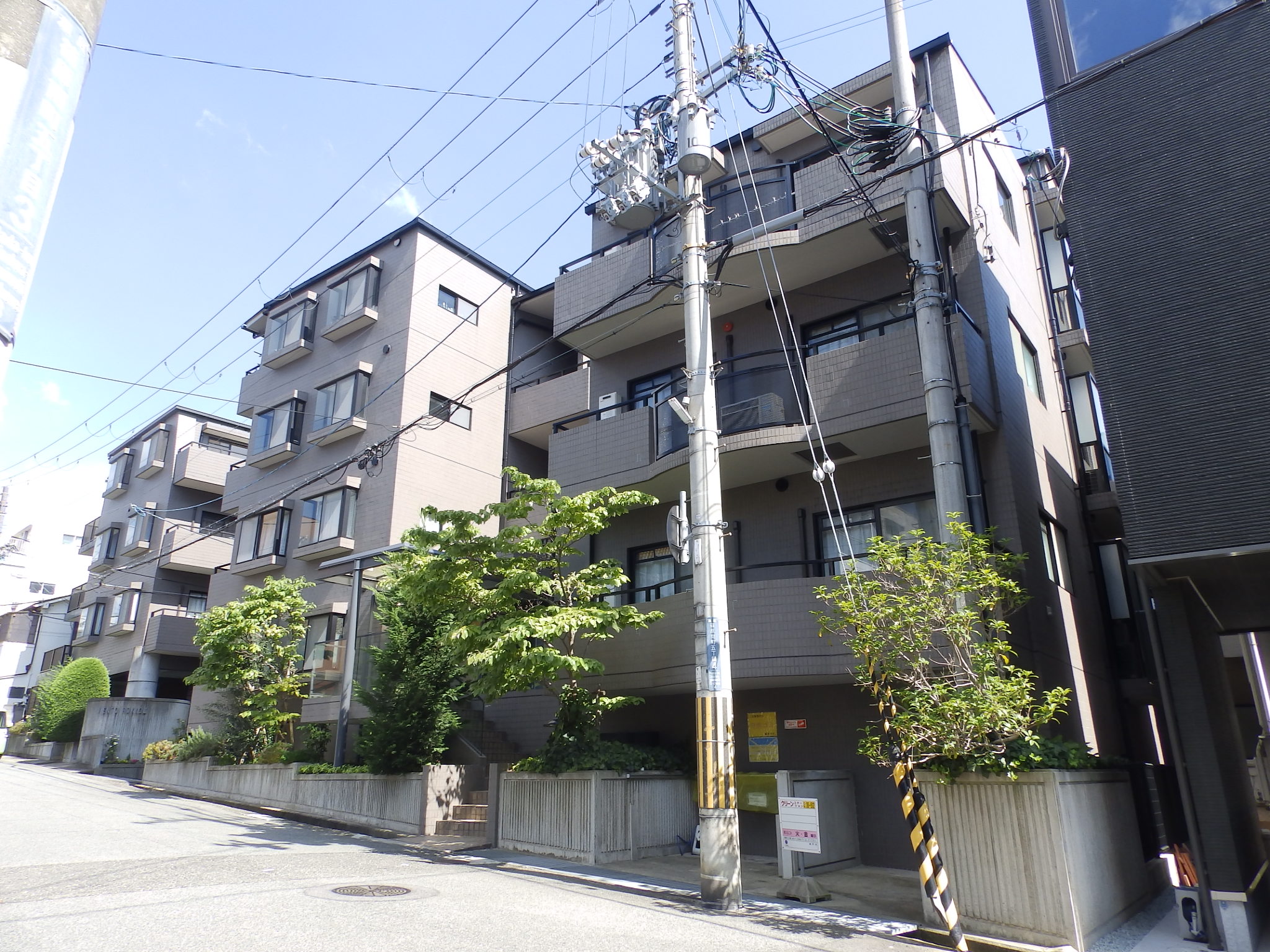 建物外観　高級感あります