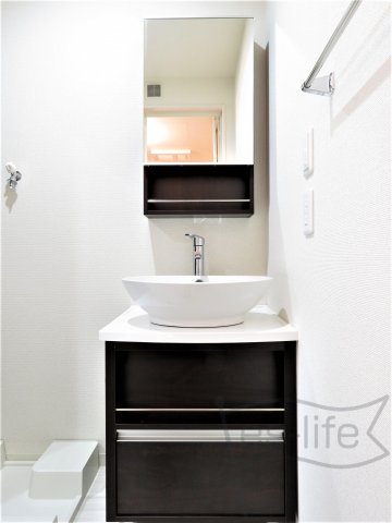 洗面設備　同仕様