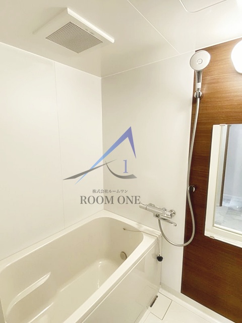 バス・シャワールーム　お風呂です。