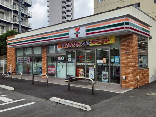 コンビニ　セブン-イレブン葛飾青戸4丁目店（コンビニ）まで164m