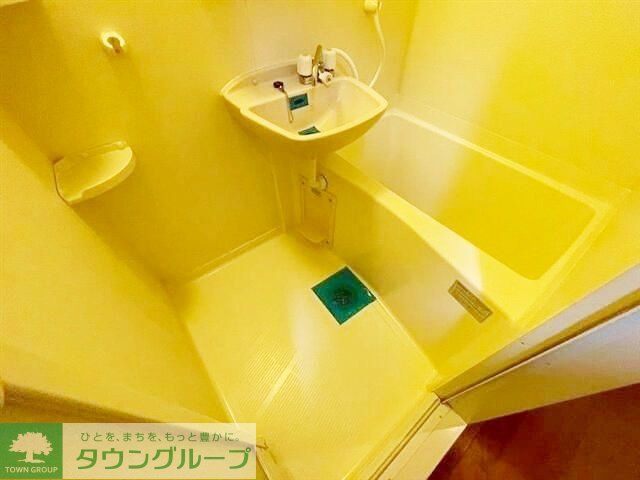 バス・シャワールーム　洗面