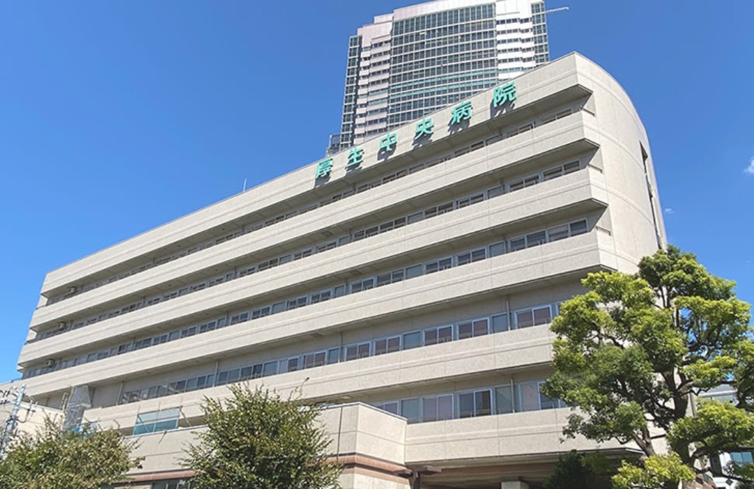 病院　一般社団法人巨樹の会五反田リハビリテーション病院（病院）まで715m