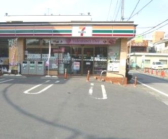 コンビニ　セブン－イレブン 蕨市役所通り店（コンビニ）まで271m