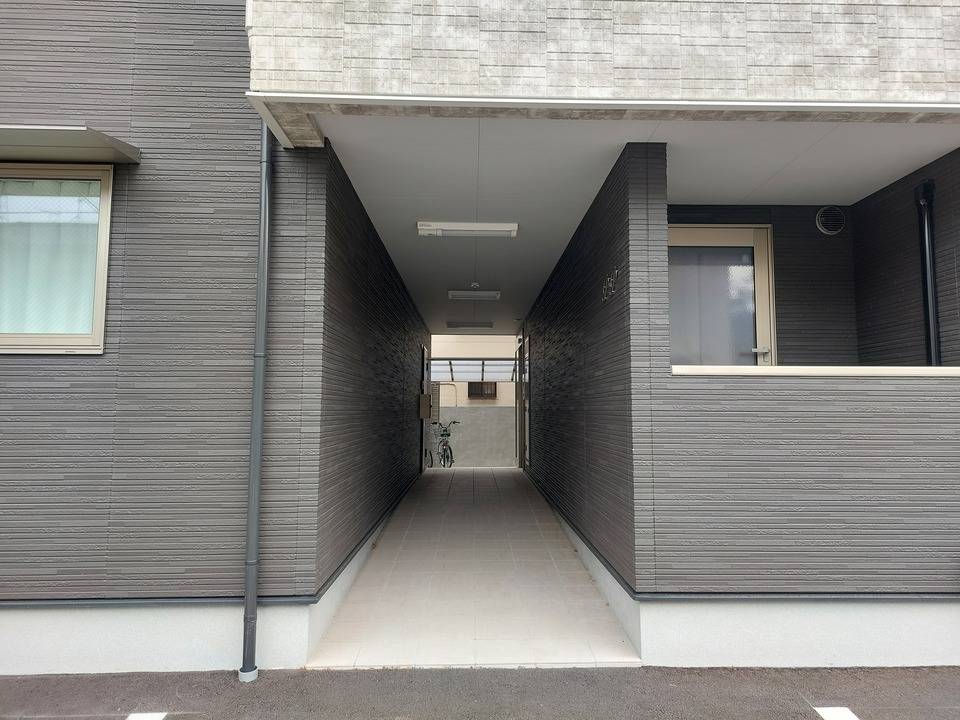 エントランス　アプローチ