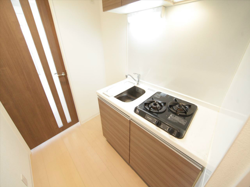 キッチン　システムキッチン（ガス2口コンロ付）