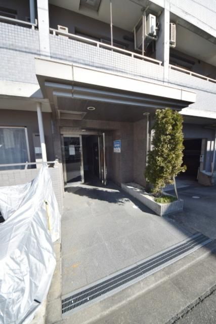エントランス　★お部屋探しは、タウンハウジング多摩センター店へ★