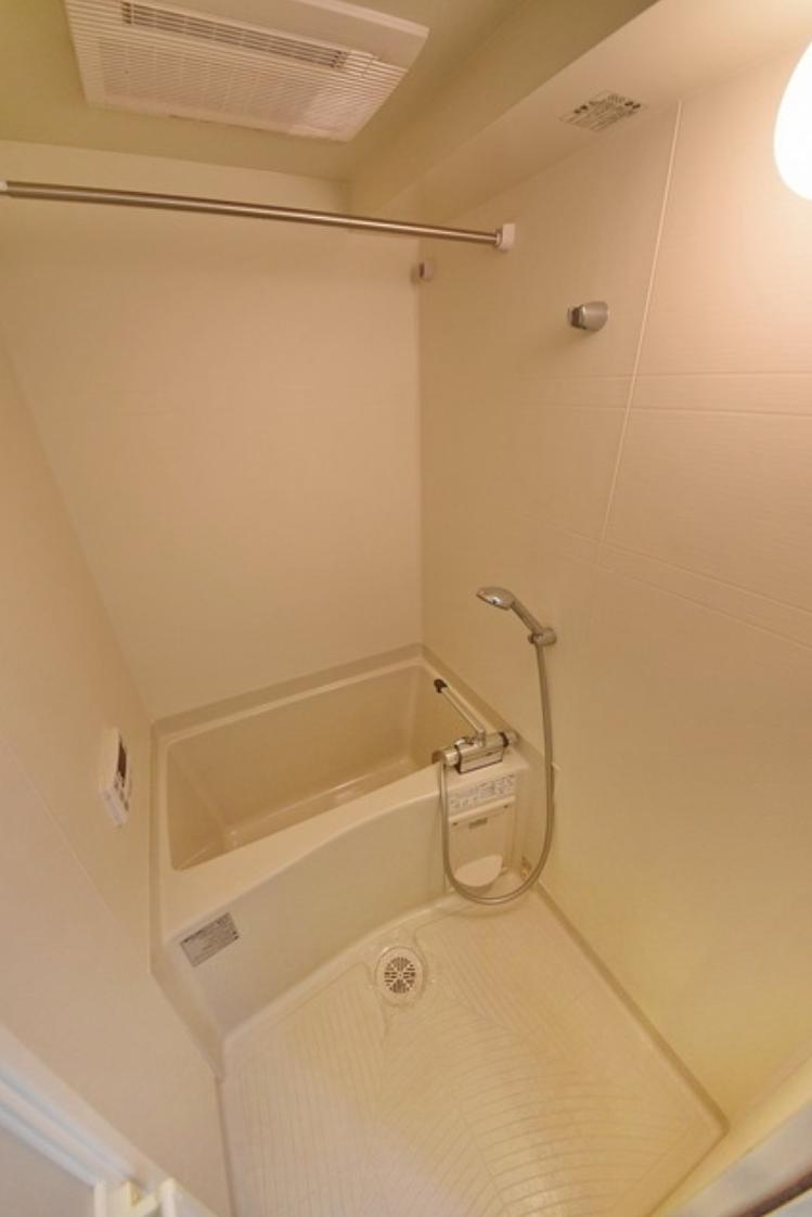 バス・シャワールーム　浴室