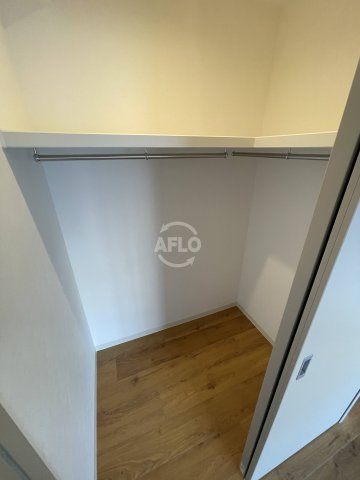 収納　プリマール阿波座　ウォークインクローゼット