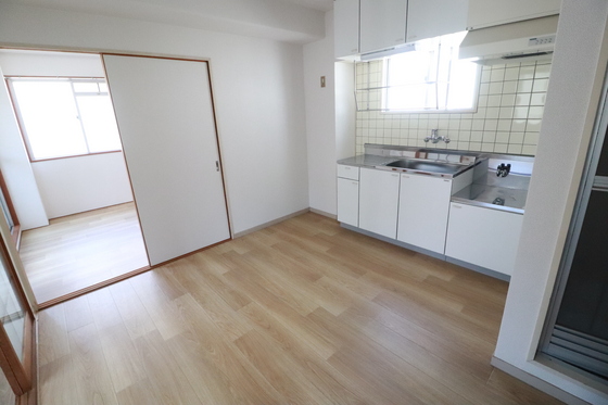 居室・リビング　※別部屋の写真です