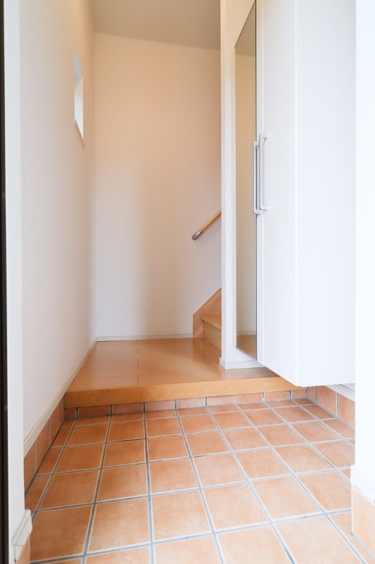 玄関　図面と現状に相違がある場合には現状を優先