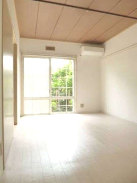 その他設備　エアコン付き！