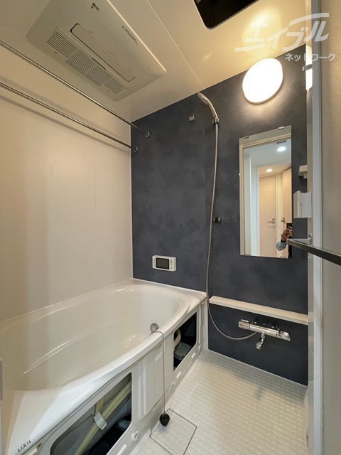 バス・シャワールーム　ミストサウナ等設備充実です。
