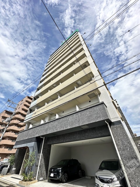 建物外観　豪華絢爛・グレードの高い建物です♪♪