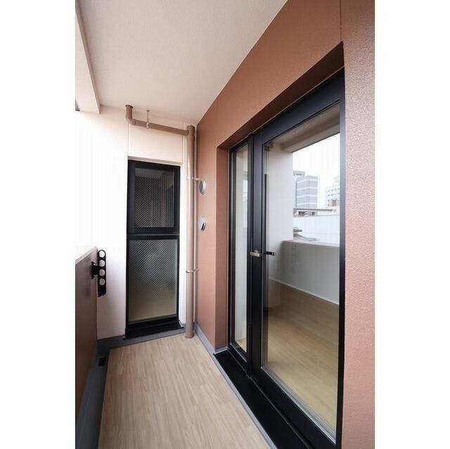 バルコニー　バルコニー