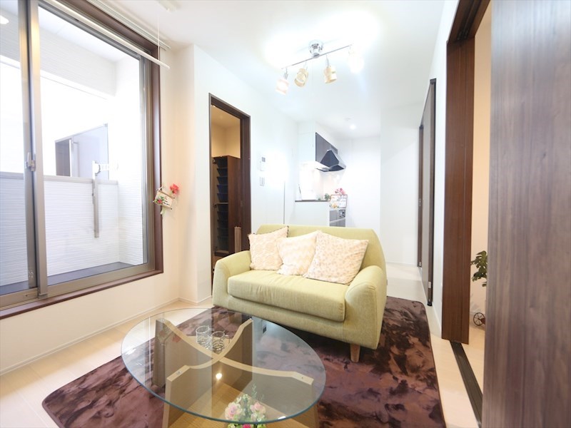 居室・リビング　ＬＤＫ9帖　洋室3帖　イメージ写真