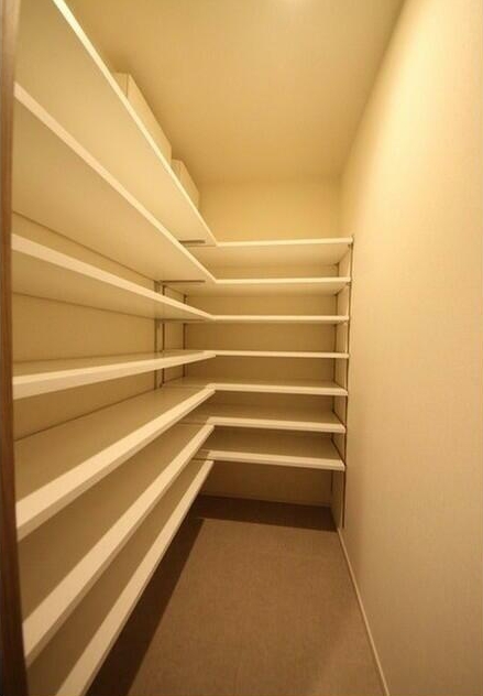 収納　シューズインクローゼット。