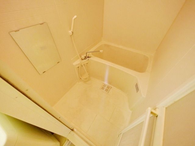 バス・シャワールーム　バスルーム