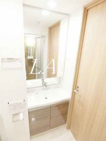 洗面設備　洗面台です。