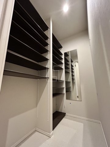 収納　リフレ天満橋　下駄箱