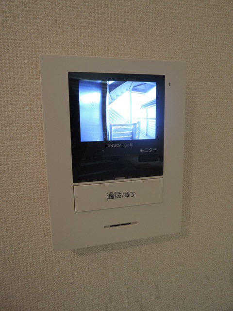 セキュリティ　★来客者が一目で分かるカラーモニターホン★
