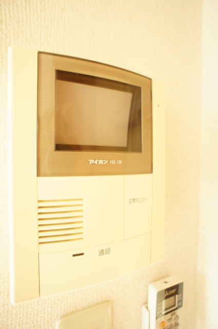 セキュリティ　ＴＶモニター付インターホンがあるので訪問者が一目でわかります