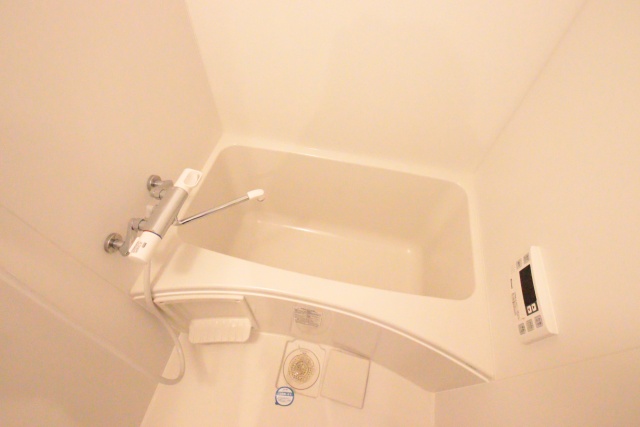 バス・シャワールーム　※別室の参考写真の為、現況優先です。