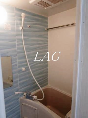 バス・シャワールーム　お風呂です。