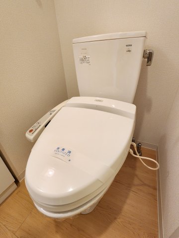 トイレ　ラ・エテルノ横浜関内