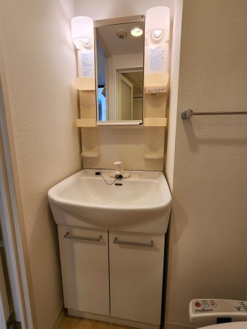 洗面設備　ラ・エテルノ横浜関内