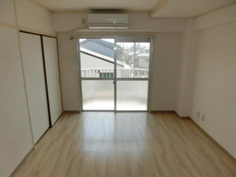 居室・リビング　洋室