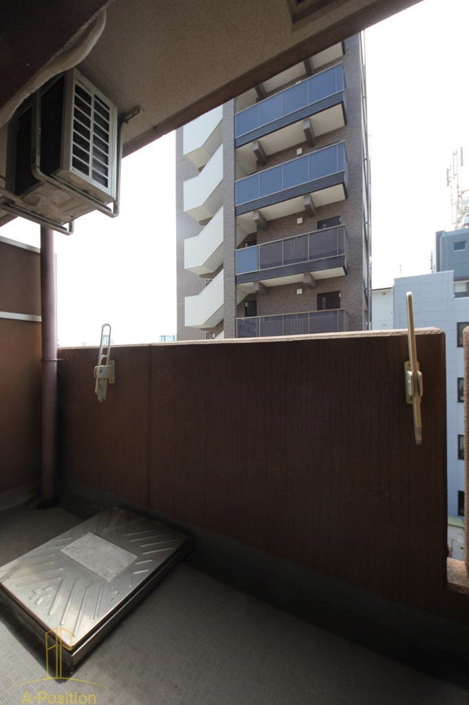 バルコニー　SWISS京橋