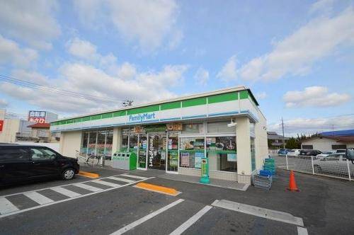 コンビニ　ファミリーマートくらしき駅北店（コンビニ）まで458m