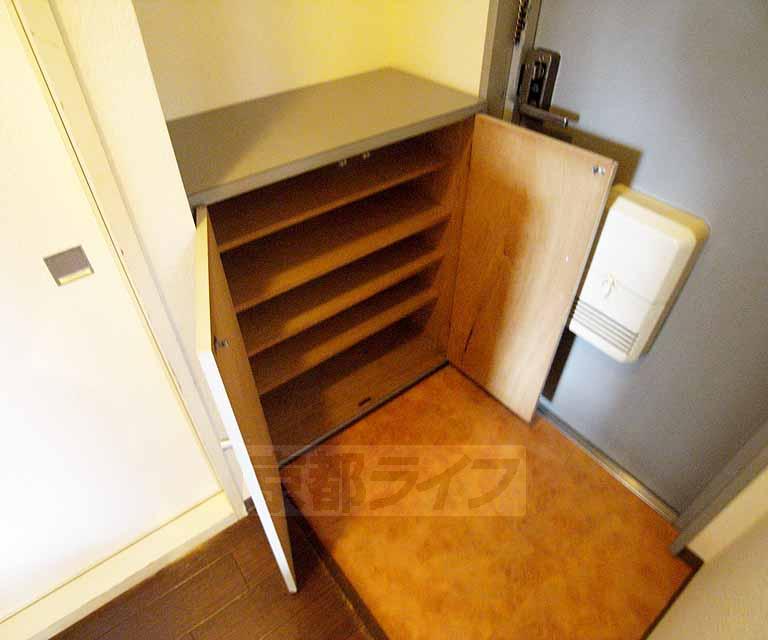 収納　嬉しいシューズボックス付きです。