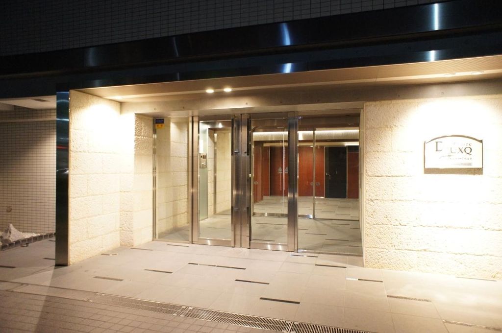 エントランス　エントランス