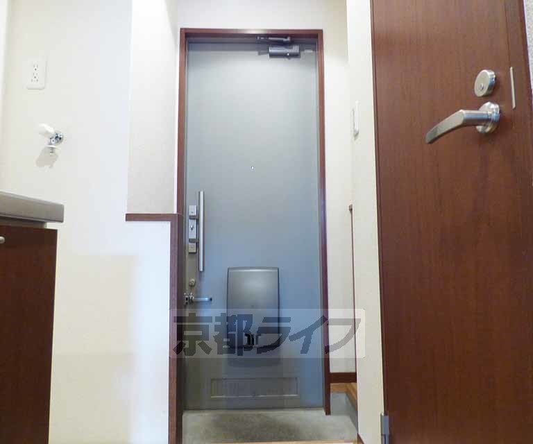 玄関　玄関です。