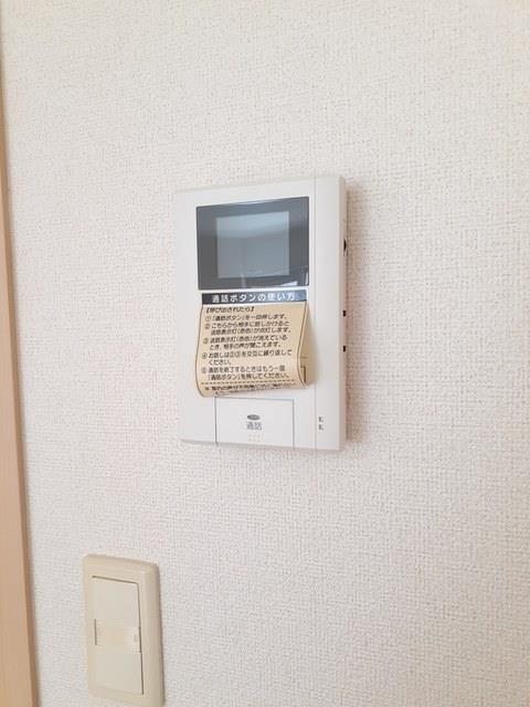 セキュリティ　お部屋から来客確認できるモニター付きドアホン♪