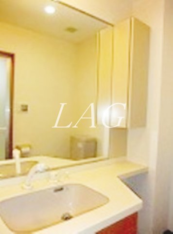 洗面設備　洗面台です。