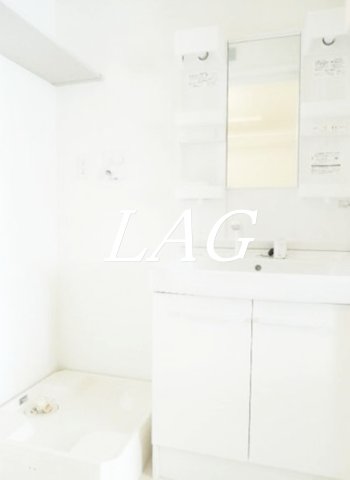 洗面設備　洗面台です。