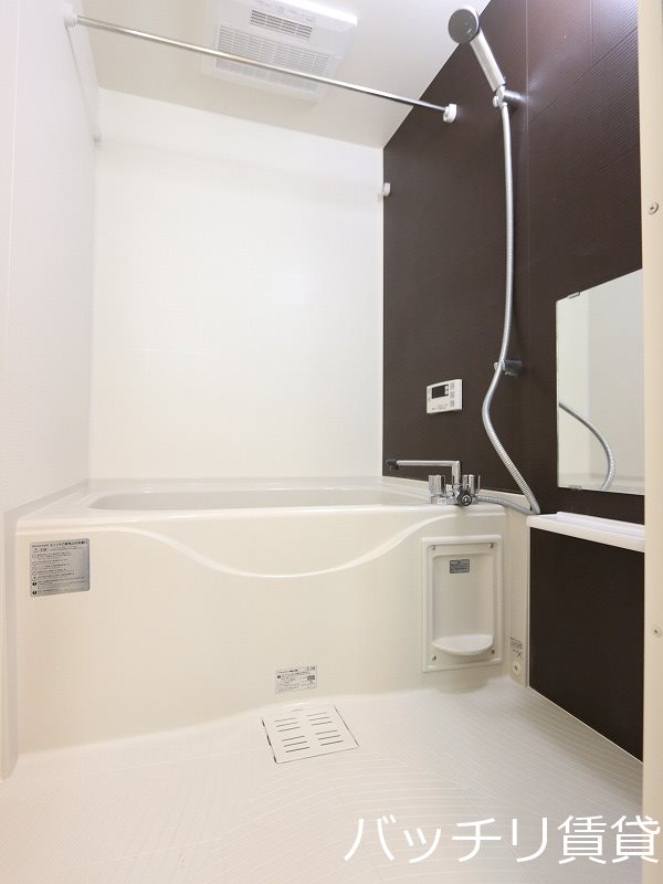 バス・シャワールーム　同型タイプの為、現況優先