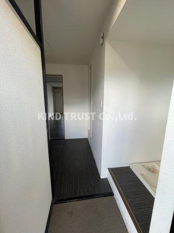 玄関　収納もある玄関です