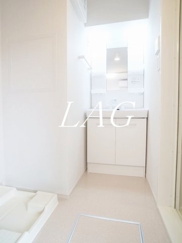 洗面設備　洗面台です。