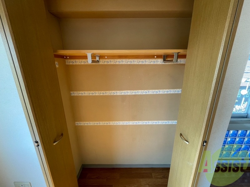 収納　洋室にはクローゼットがあるのですっきり片付きそうです。