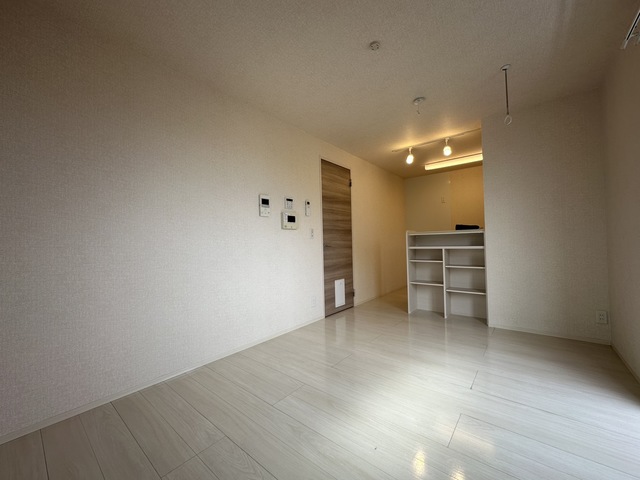 居室・リビング　※反転タイプ※