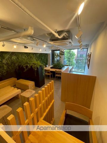 ロビー　ロビー