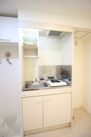 キッチン　イクス　ピア　文京区本駒込3