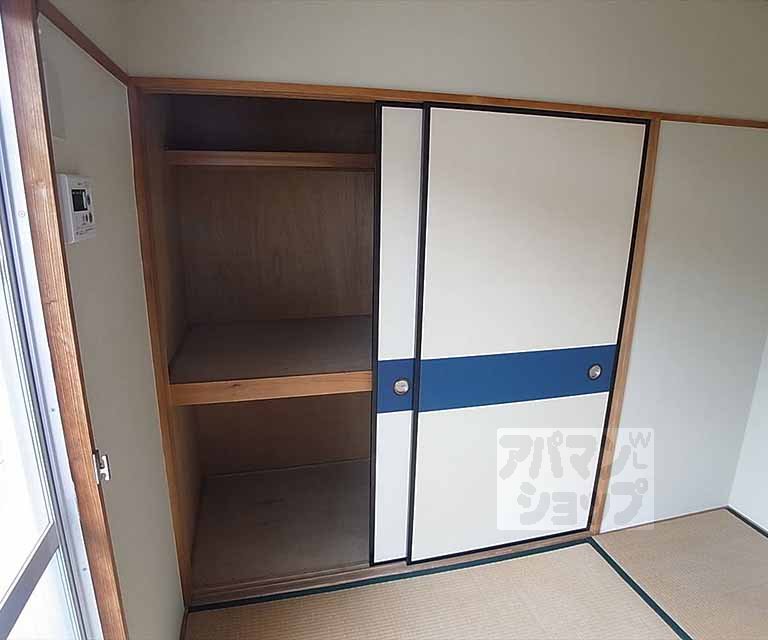 収納　押し入れ収納あります。