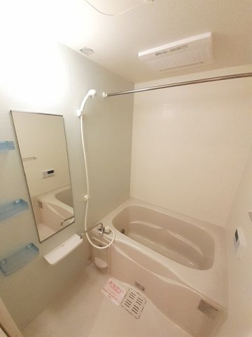 バス・シャワールーム　ゆったり過ごせるお風呂です