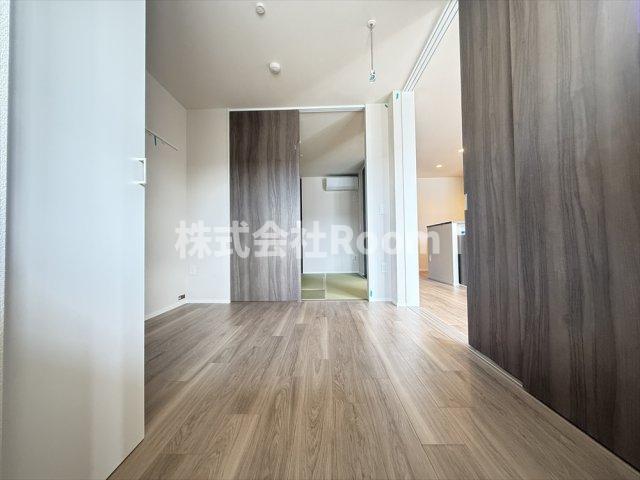その他部屋・スペース　落ち着いて過ごせるお部屋なので、寝室にいかがでしょうか